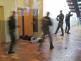 Policisté "čistí" prostor