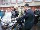 Senior akademie - předvádění motorky