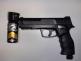 Foto č. 1 - Zbraň a pepřový sprej.jpg