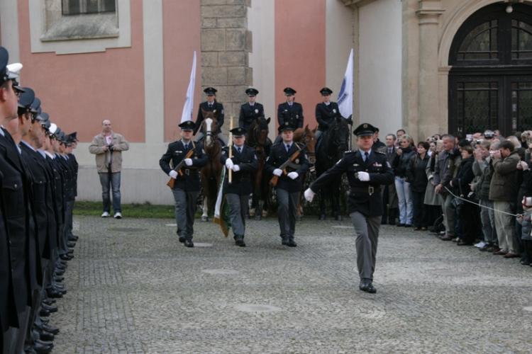 Policista roku 04