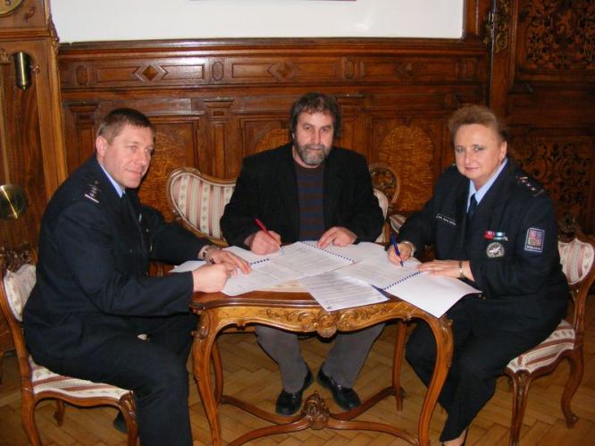 Dopravní nehoda - ulice Akademika Bedrny - foto č. 1