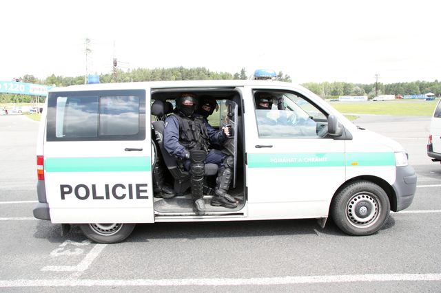 05