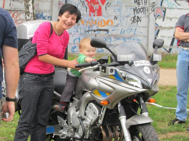 05 