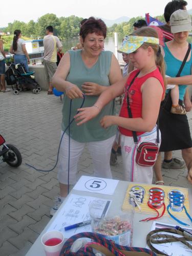 08.JPG