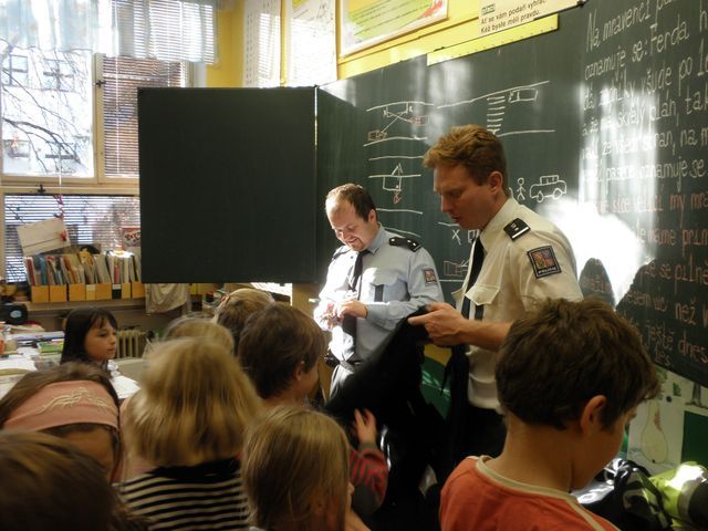 09.jpg