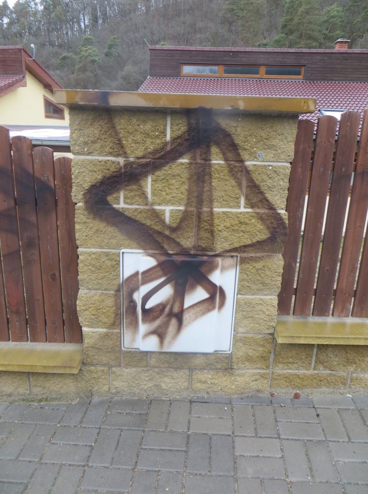 1 Elektrický rozvaděč.jpg