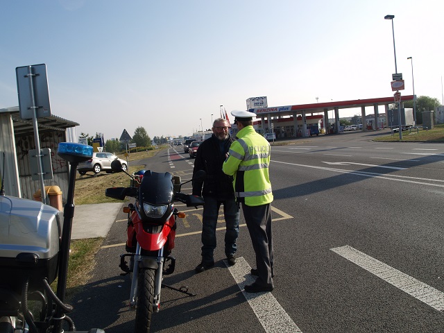 1 Preventivní akce -motorkáři_1.JPG