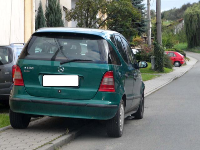 1 nespravne parkovani