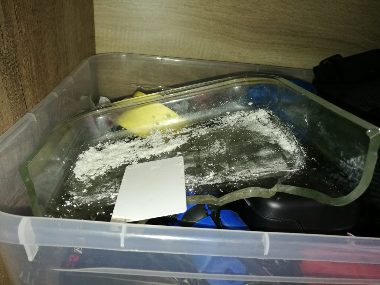 10 kompopnenty k výrobě drog (10).jpg