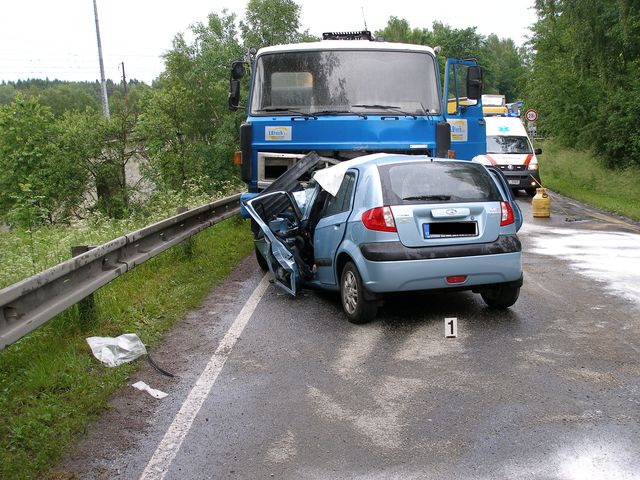 10.6.2009 - u Třebovic, čelní střet Hyundai x Liaz