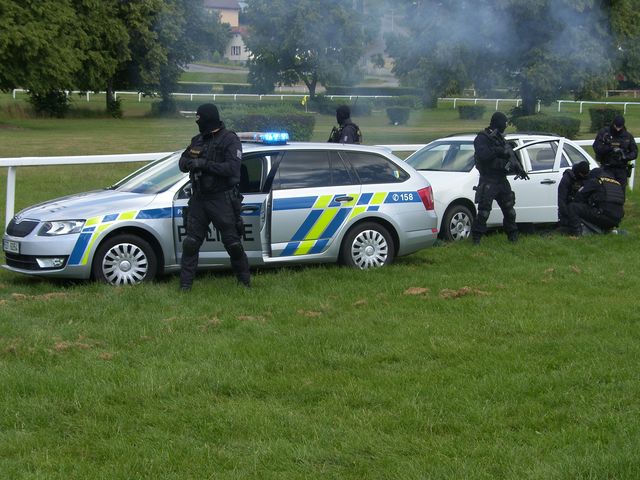 10.JPG