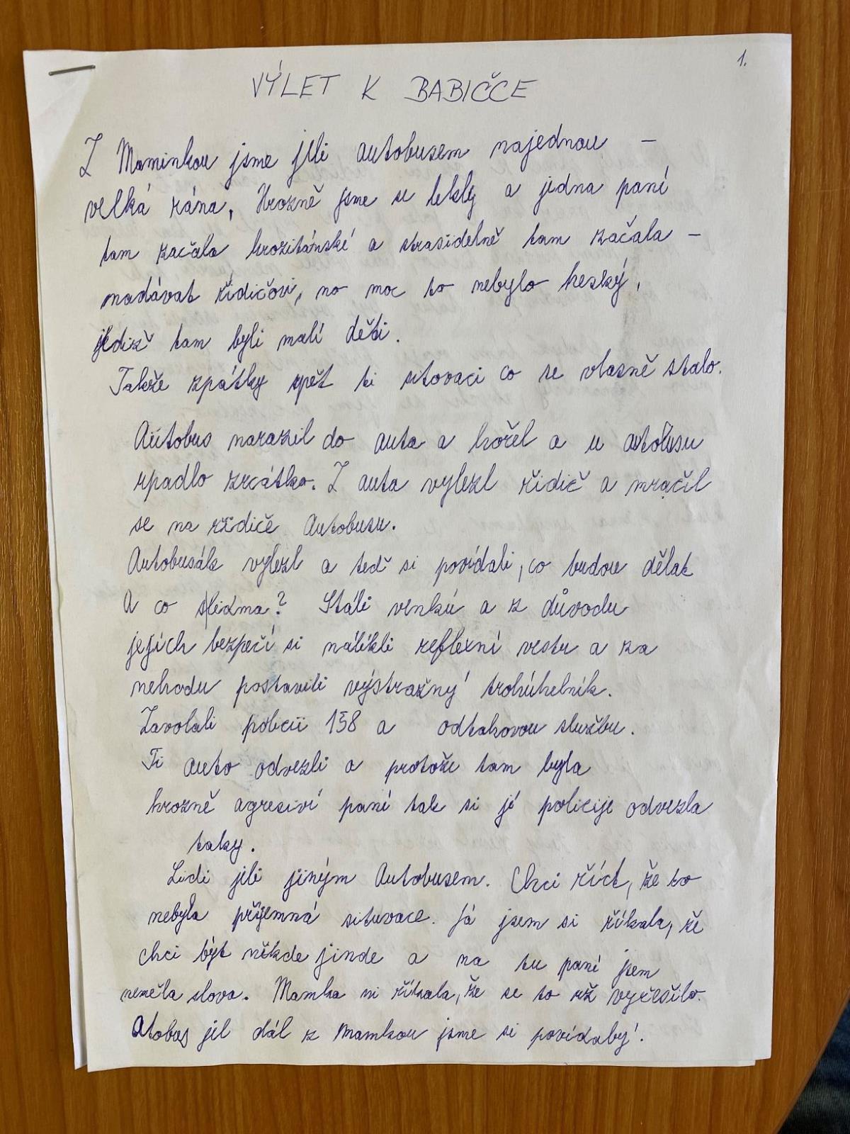 11 4. kat. Bezpečně u dopravní nehody 1_1.místo.jpg