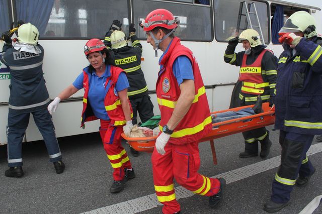 12 simulace nehody Kunovice
