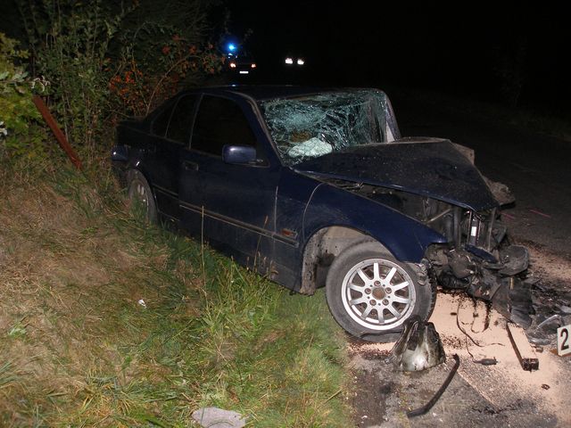 15.9.2009 - U Českých Heřmanic, čelní střet Škoda x BMW