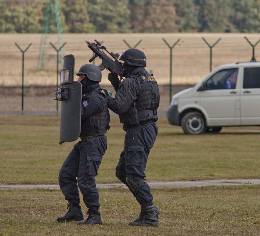 17 - BOMBA 2010