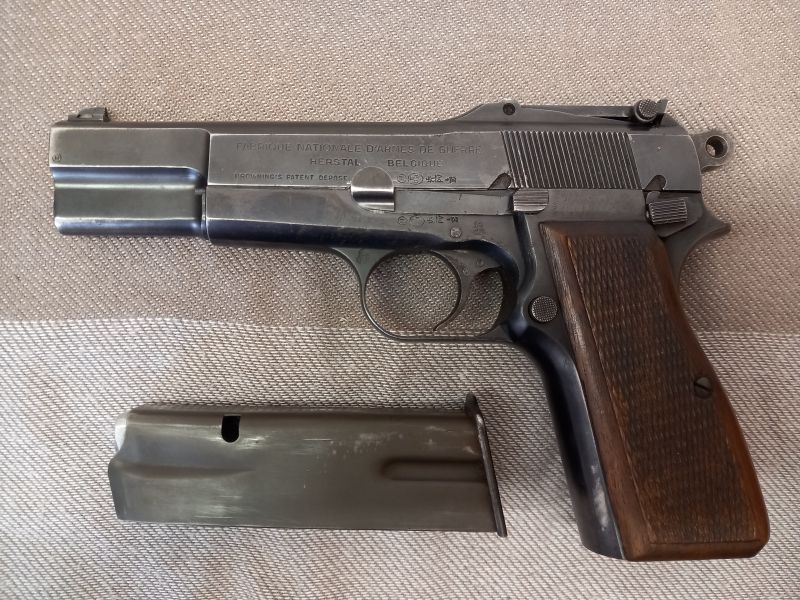 18 Pistole Browning 1935.jpg