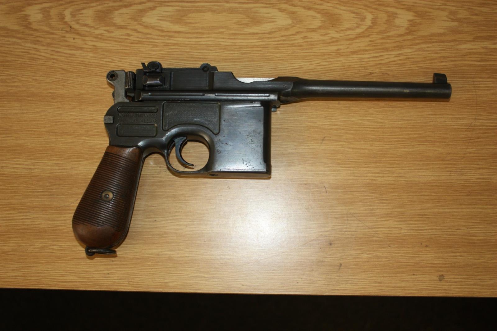 19 Pistole Mauser model 1912.jpg