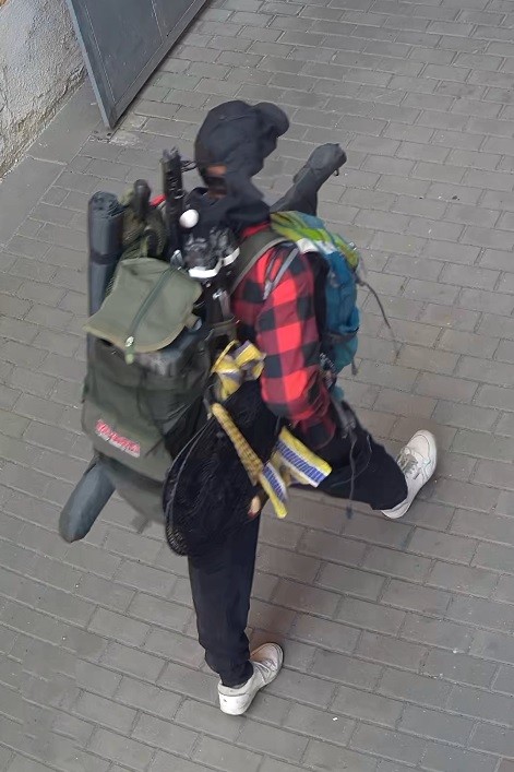 2 09.jpg