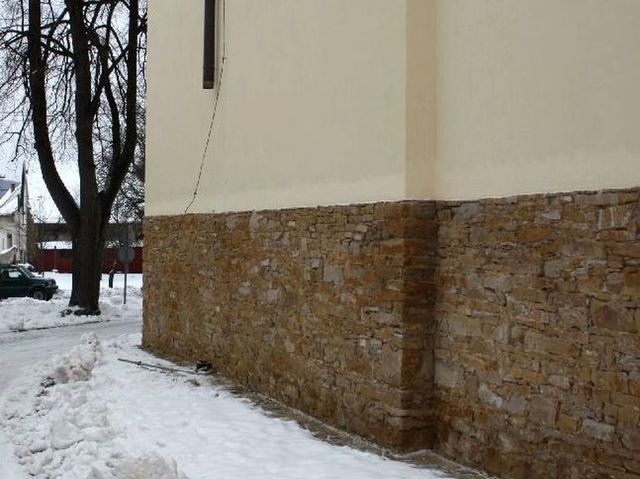 2 Komna