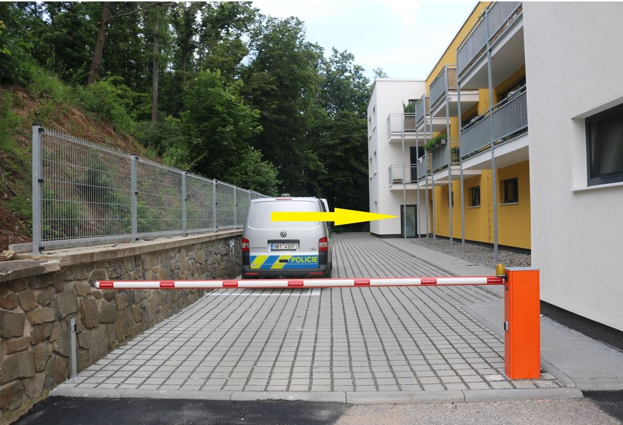 2 Krádež kol.jpg