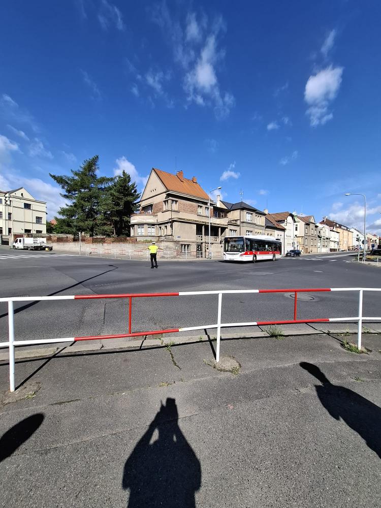2 Řízení křižovatky policií