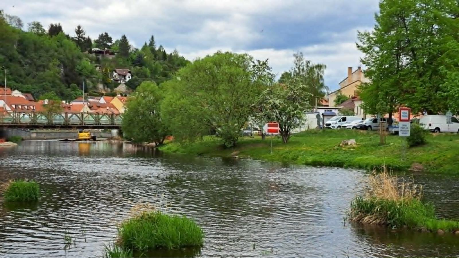 2 Uzavřená vodní cesta v Českém Krumlově (2).jpg