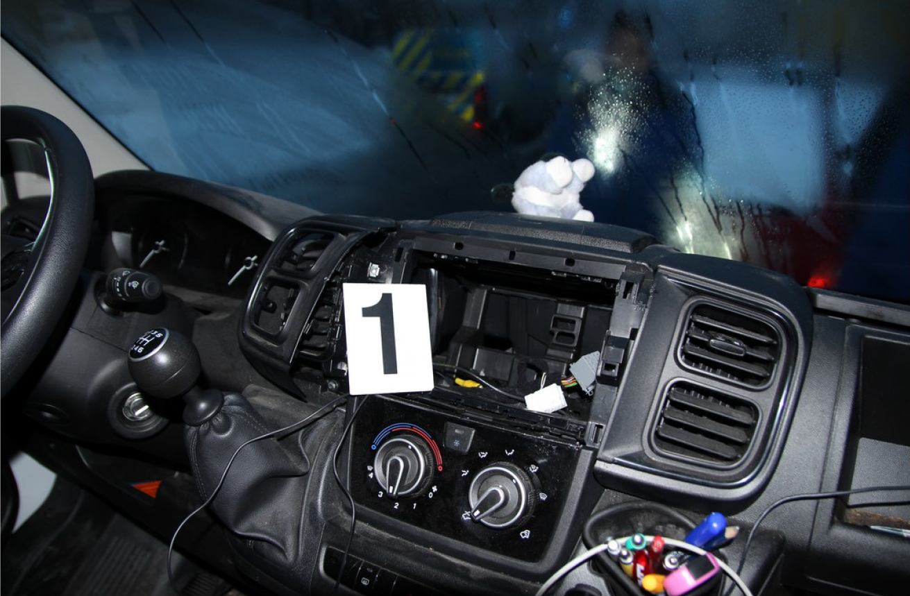 2 auto2.png