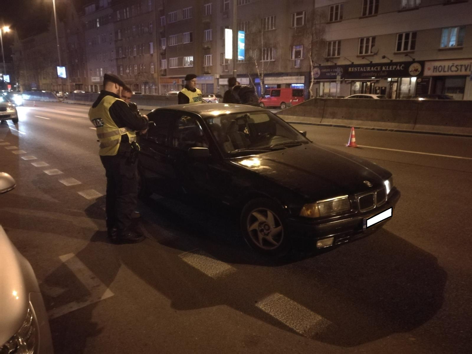 2 dopravní kontroly 5. května (2).jpg