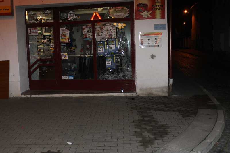 2.JPG