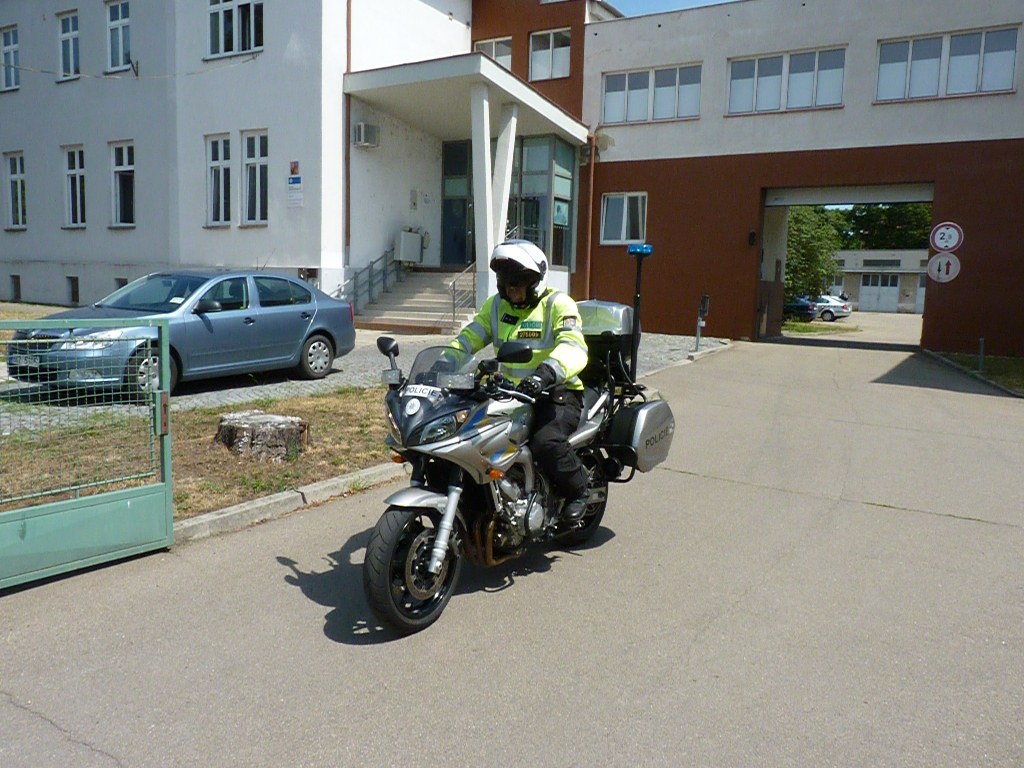 2.JPG
