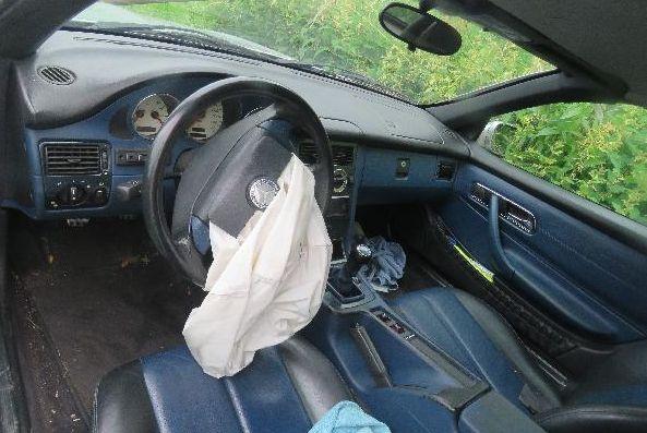 3 Mercedes interiér.jpg