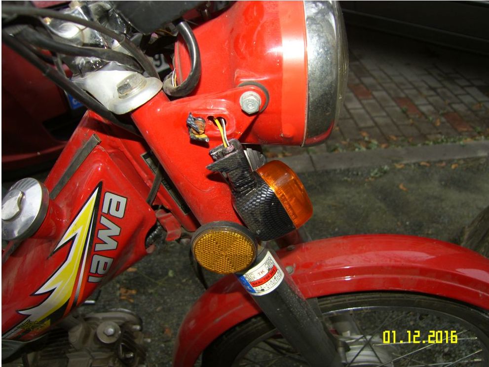 3 moto2.jpg