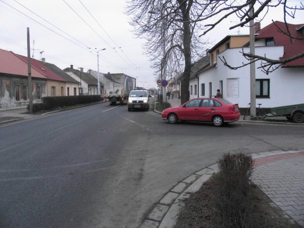 3.2. nehoda Dašická I.jpg