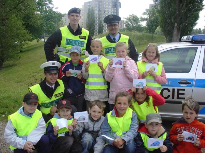 34 Děti s policisty 2