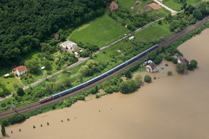 38 Povodně 2013