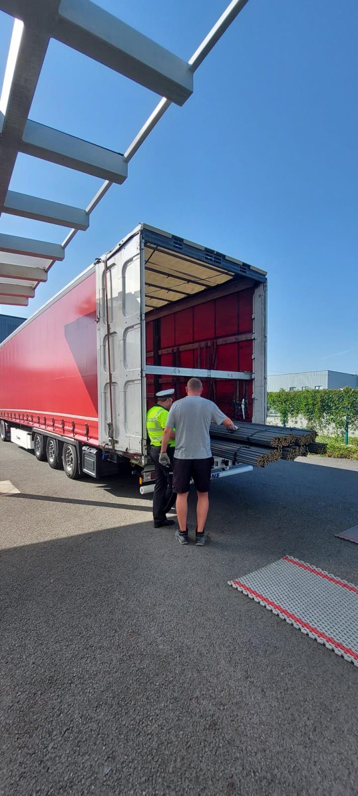 4 Foto_4.jpg