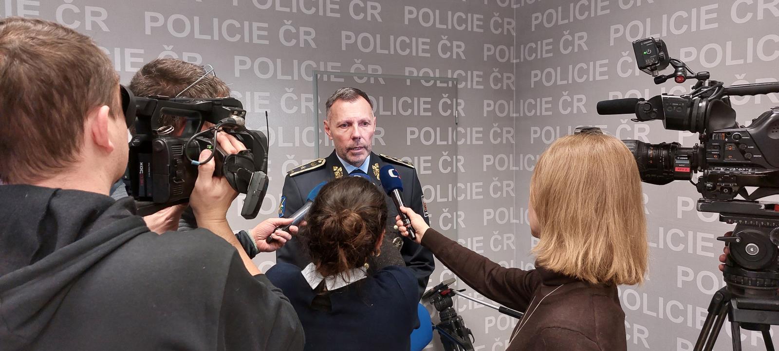 4 tiskovka3.jpg