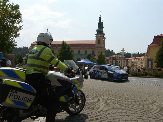 5 7.JPG