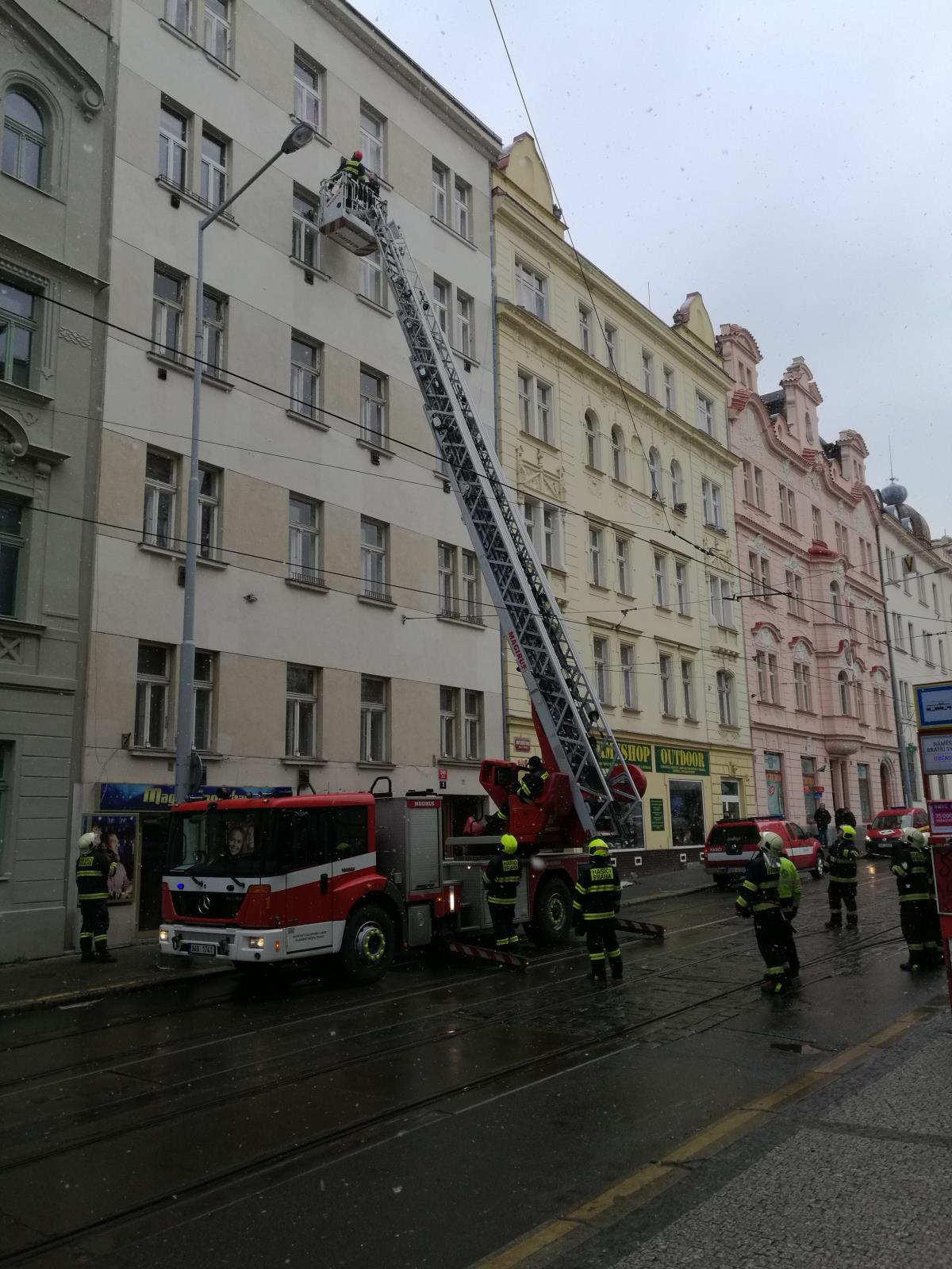5 záchrana ženy (5).jpg