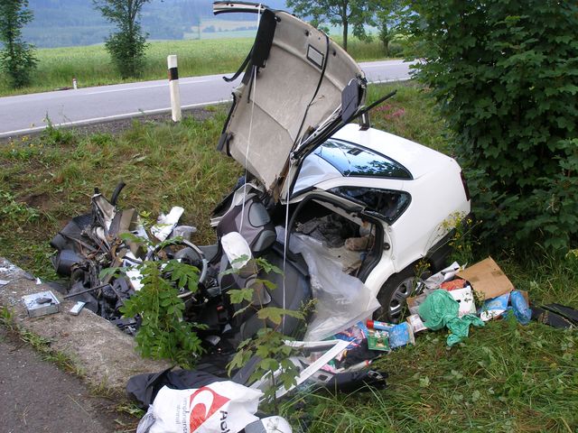 5.7.2009 - II/312, střet Fiat x mostek, 2x usmrcení