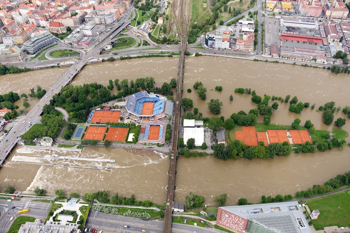 55 Povodně 2013