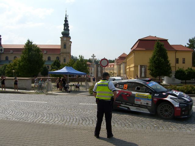 7 9.JPG