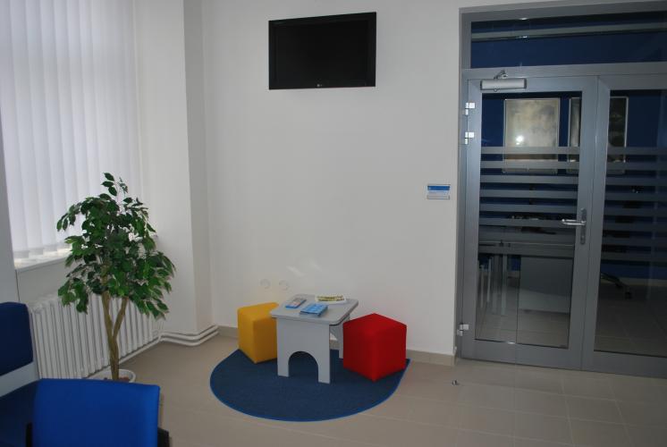 8 -  recepce - dětský koutek