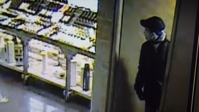 8 zlodeji v Galerii Slovackych vin