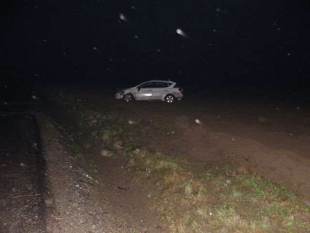 8.12.2009 - u Tatenic, havárie Kia Cee´d, 2x zranění