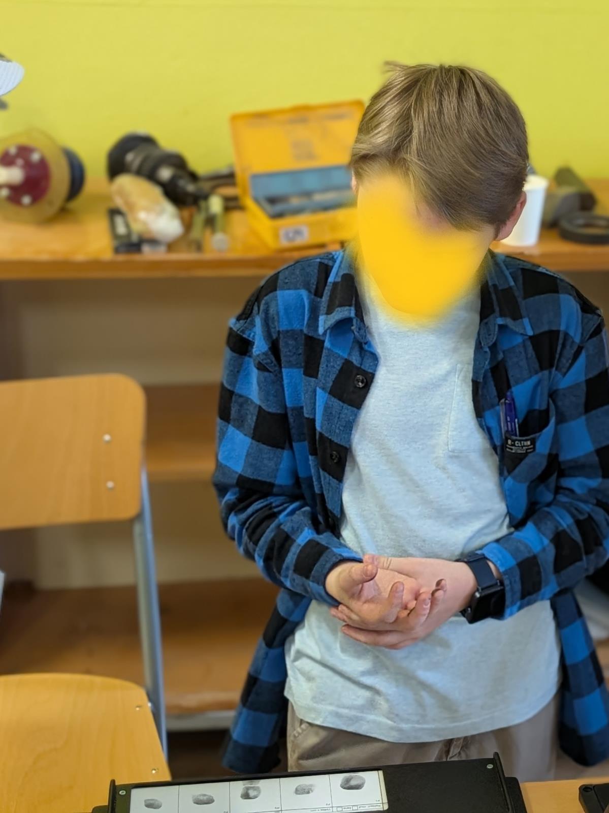 9
