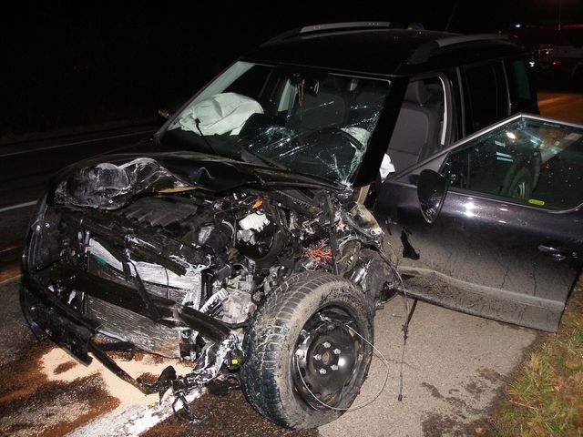 9.11.2009 - I/35, čelní střet Š Octavia x Š Yeti