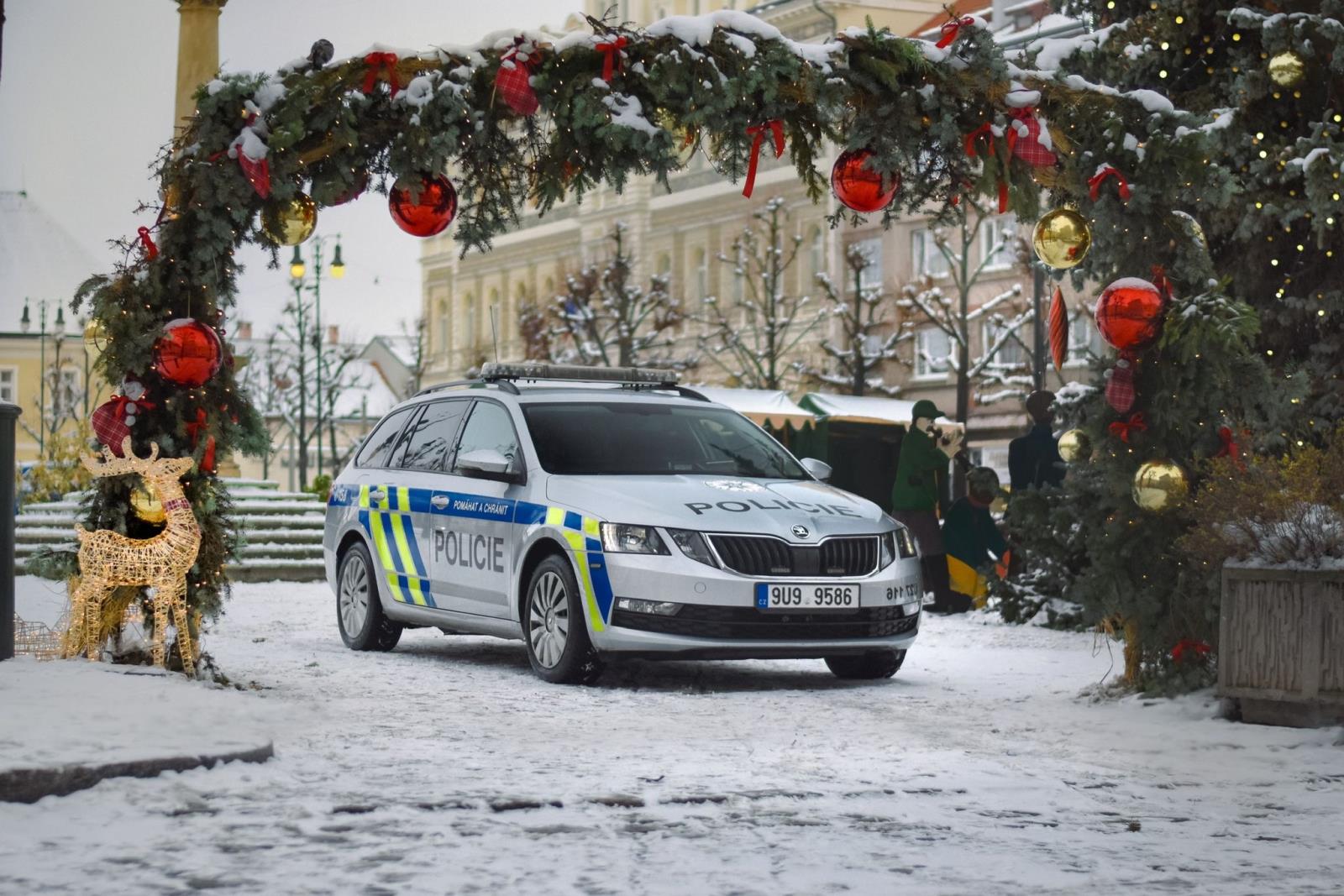 Advent - auto trhy