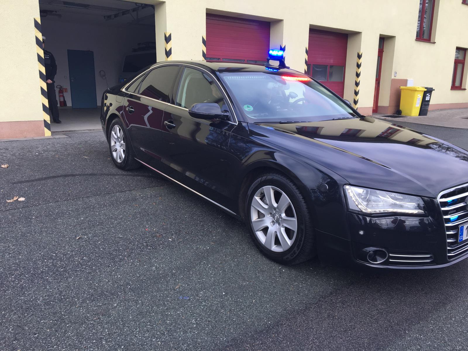 Audi A8 - DO Pravy D11