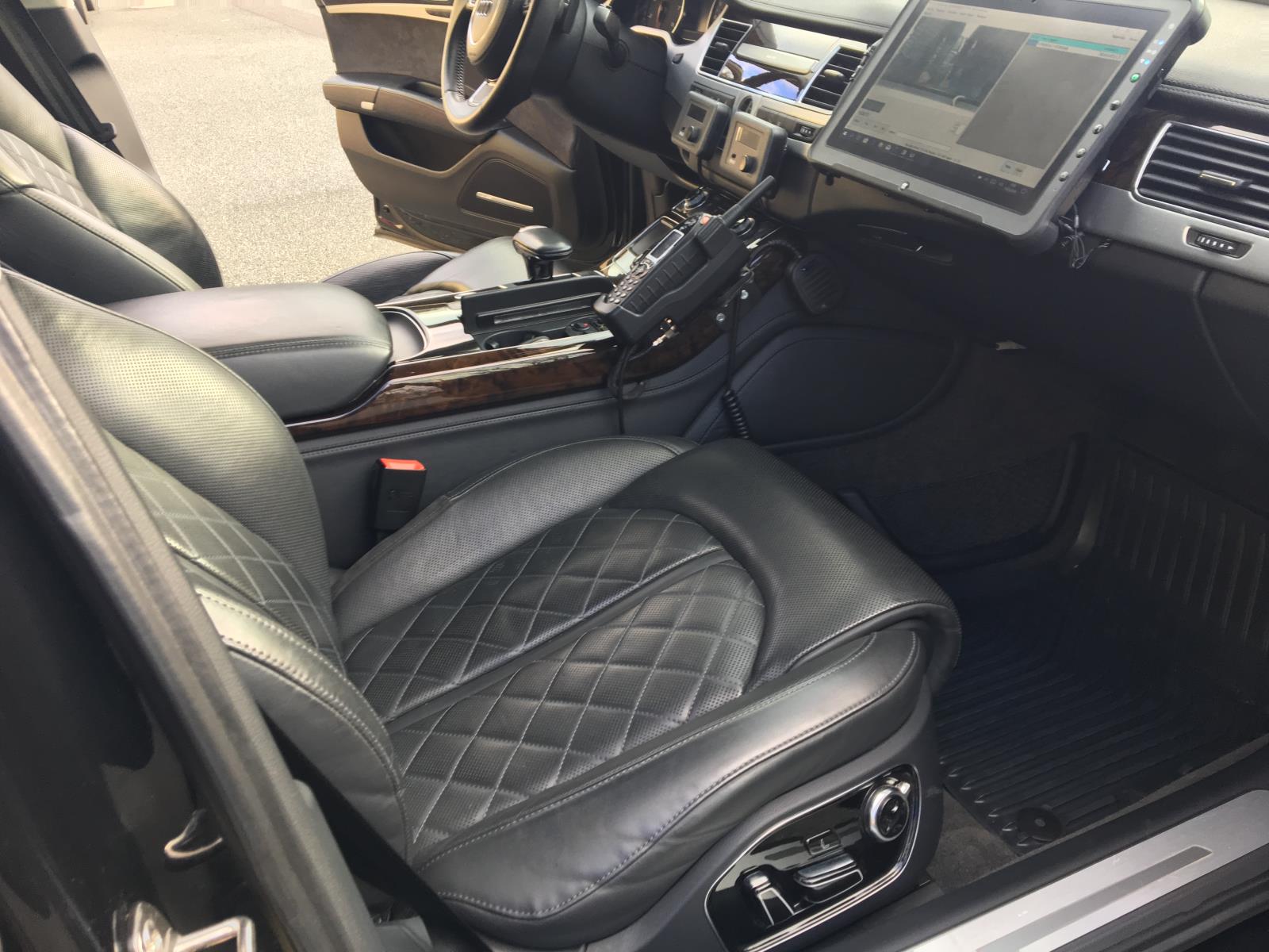 Audi A8 - DO Pravy D11